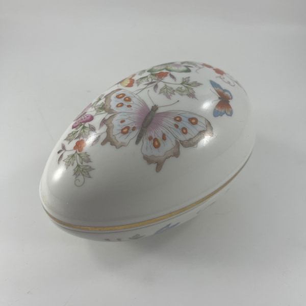 Vintage 1979 Avon Porcelain Egg with Butterflies Jewelry Box Trinket Box