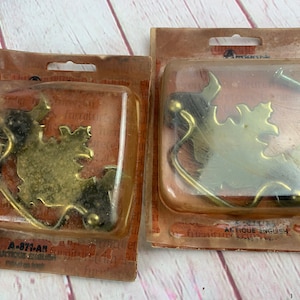 Pair of Vintage New In Package New Old Stock Amerock Antique English Gov Winthrop Bail Drawer Pull With Screws