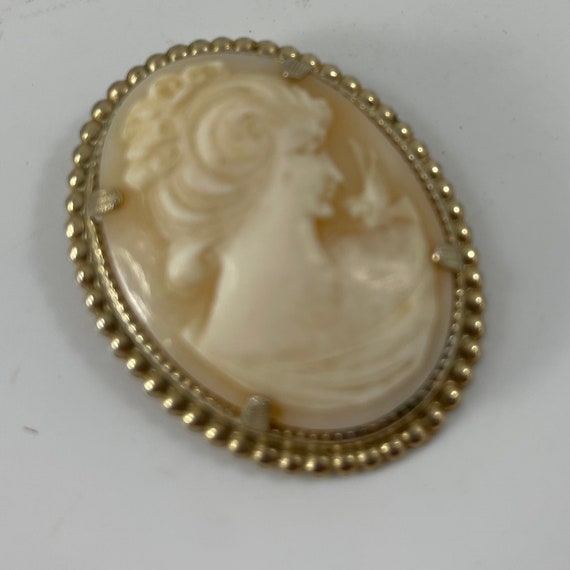 Beautiful Vintage Antique Gold Filled Shell Cameo… - image 1