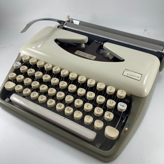Vintage Triumph Adler Tippa German Portable Typewriter - Etsy