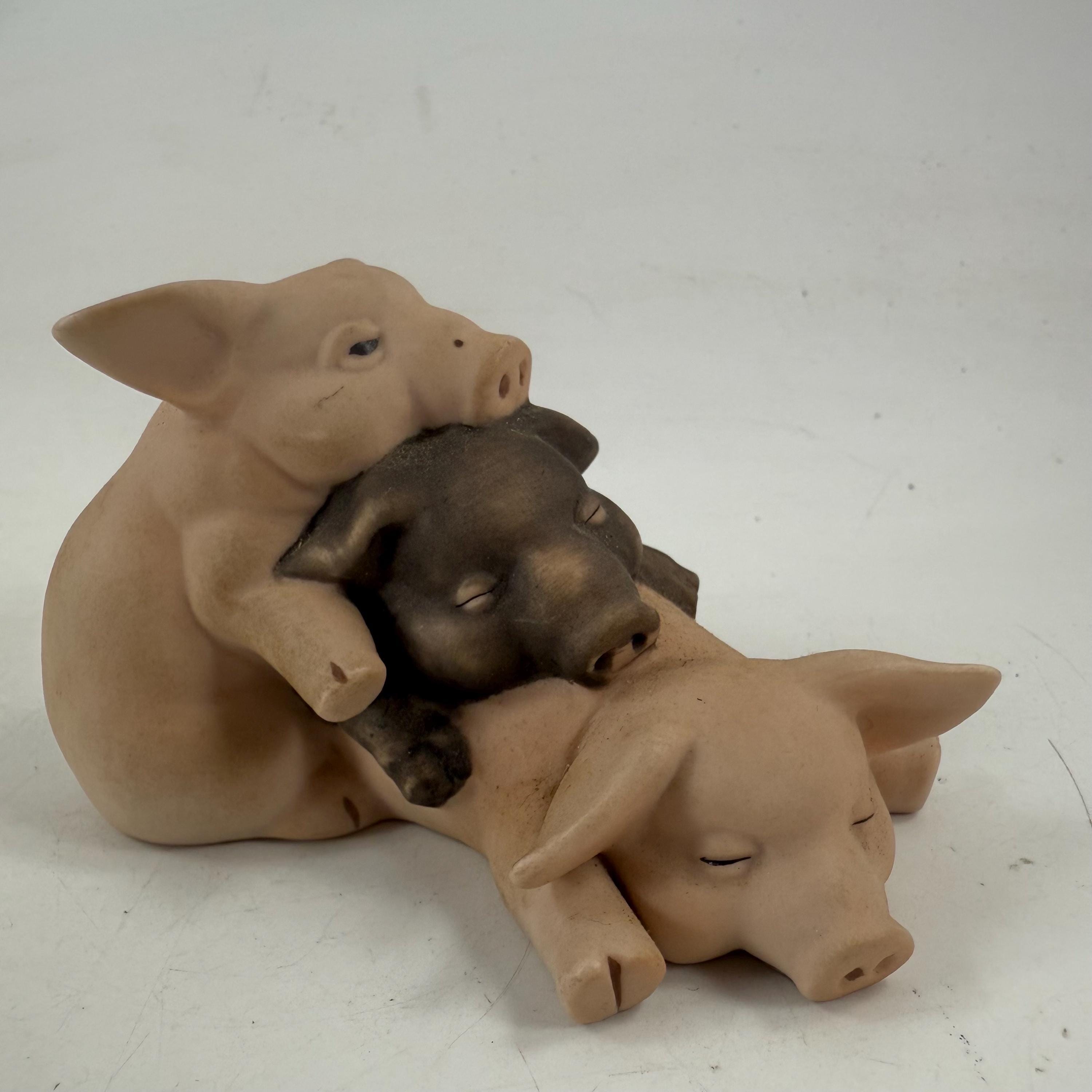 三匹の子豚　エネスコ Vintage 1988 Enesco 3 Pigs Figurine - Etsy