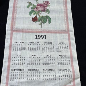 Vintage 1991 Mauve or Pink Roses Calendar Towel