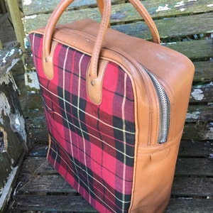 Vintage Red Scottish Plaid Thermos Lunch Kit with 2 Thermoses and Loaf Keeper Container and Vinyl Bag image 5