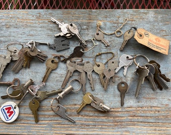 Lot of 44 Vintage Keys Key Destash Altered Art Some Are Brass