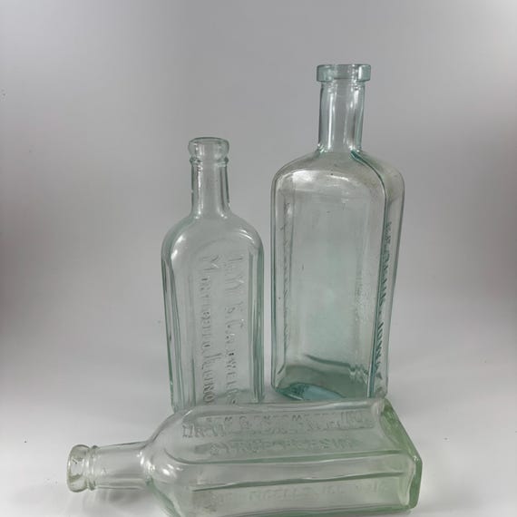 ヴィンテージ アクア ガラスの古い薬瓶 3 個セット - Etsy 日本