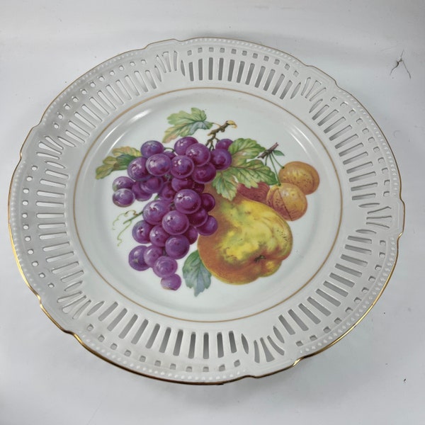 Beautiful Vintage Hand Painted Victorian Era Bavaria Plate Grapes and Pears Lace Edge