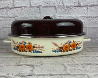 Vintage Enamelware Brown and Cream Porcelain Enamel Oval Roaste with Lid Never Used