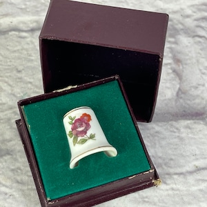 Vintage Bone China Thimble By Chadwick Gold Trim Pink Floral In Original Box