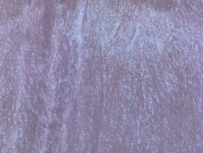 4 12 Yards of Vintage Pink and White Mottled Print Cotton Fabric