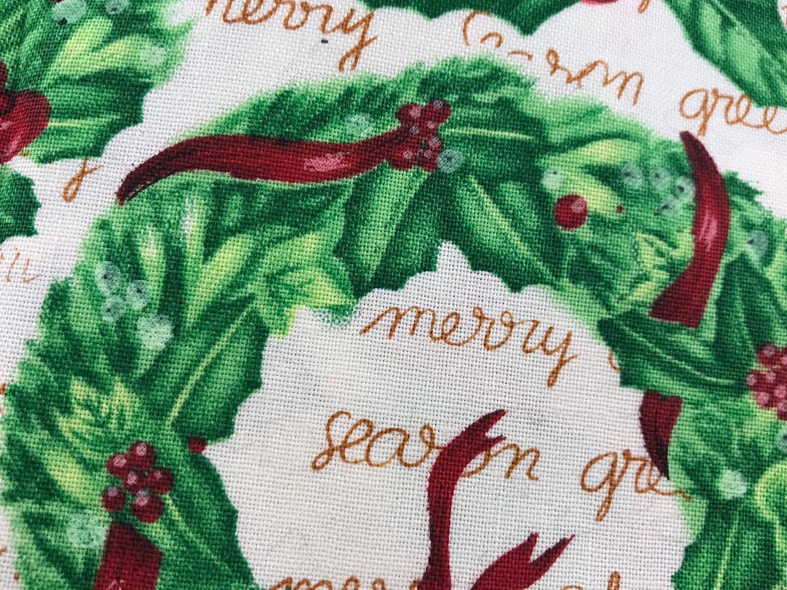 1 Yard of Hobby Lobby Christmas Fabric With Wreaths and Etsy