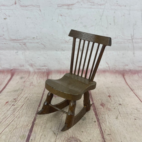 hypothese oppakken knoflook Vintage 1970s Era Brown Wood Rocking Chair Dollhouse - Etsy