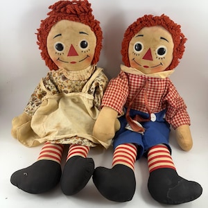Vintage 1960's Era Knickerbocker Raggedy Ann and Andy Dolls 19