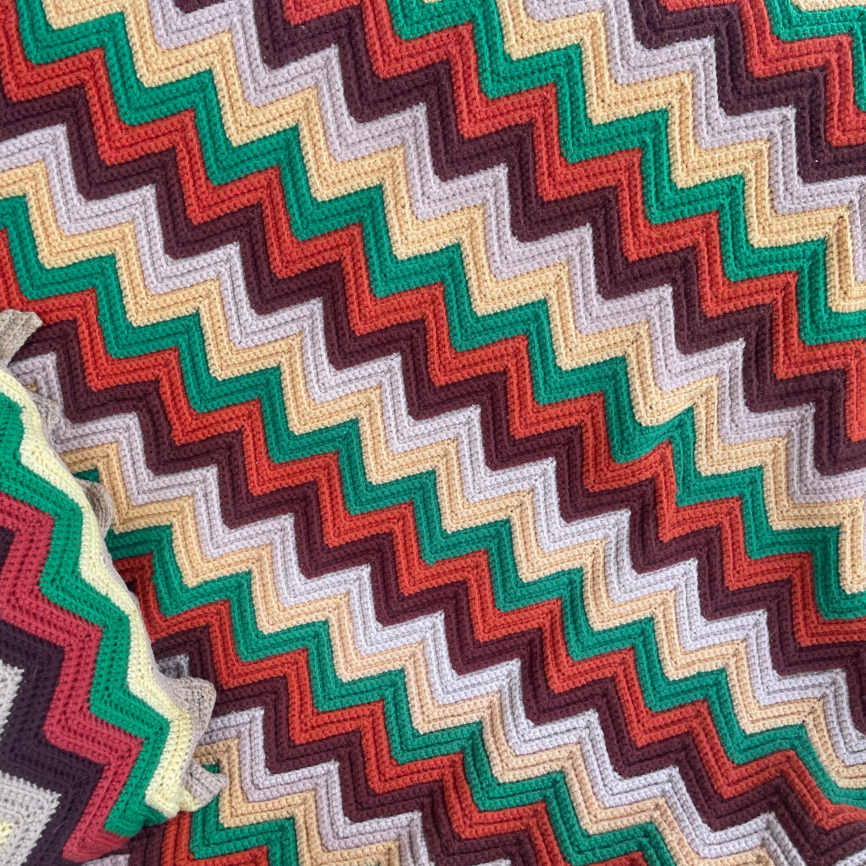 Vintage Hand Crochet Zig Zag Pattern Afghan and Matching Pillows - Etsy