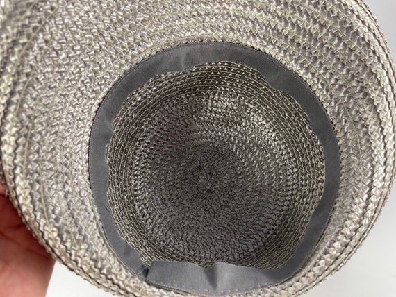 Vintage 1990’s Era Ladies’ Gray Straw Hat With Gr… - image 7