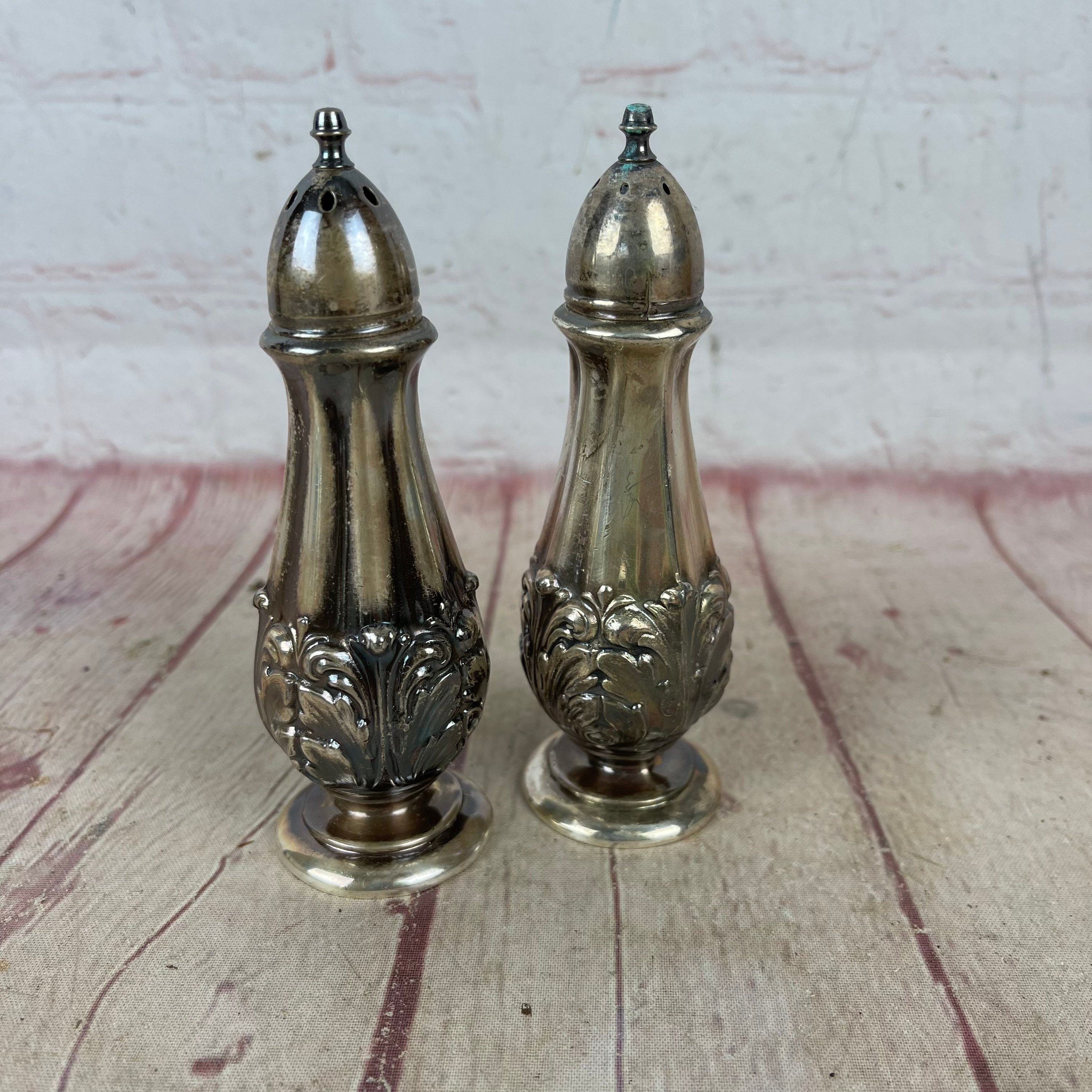 Vintage silverplate salt and pepper shakers with cradle Vintage salt pepper shakers Silverplate shakers Shabby Chic Decor