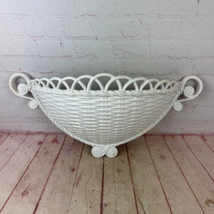 Vintage Homco Home Interiors Burwood White Wicker Look Wall Planter Resin Plastic