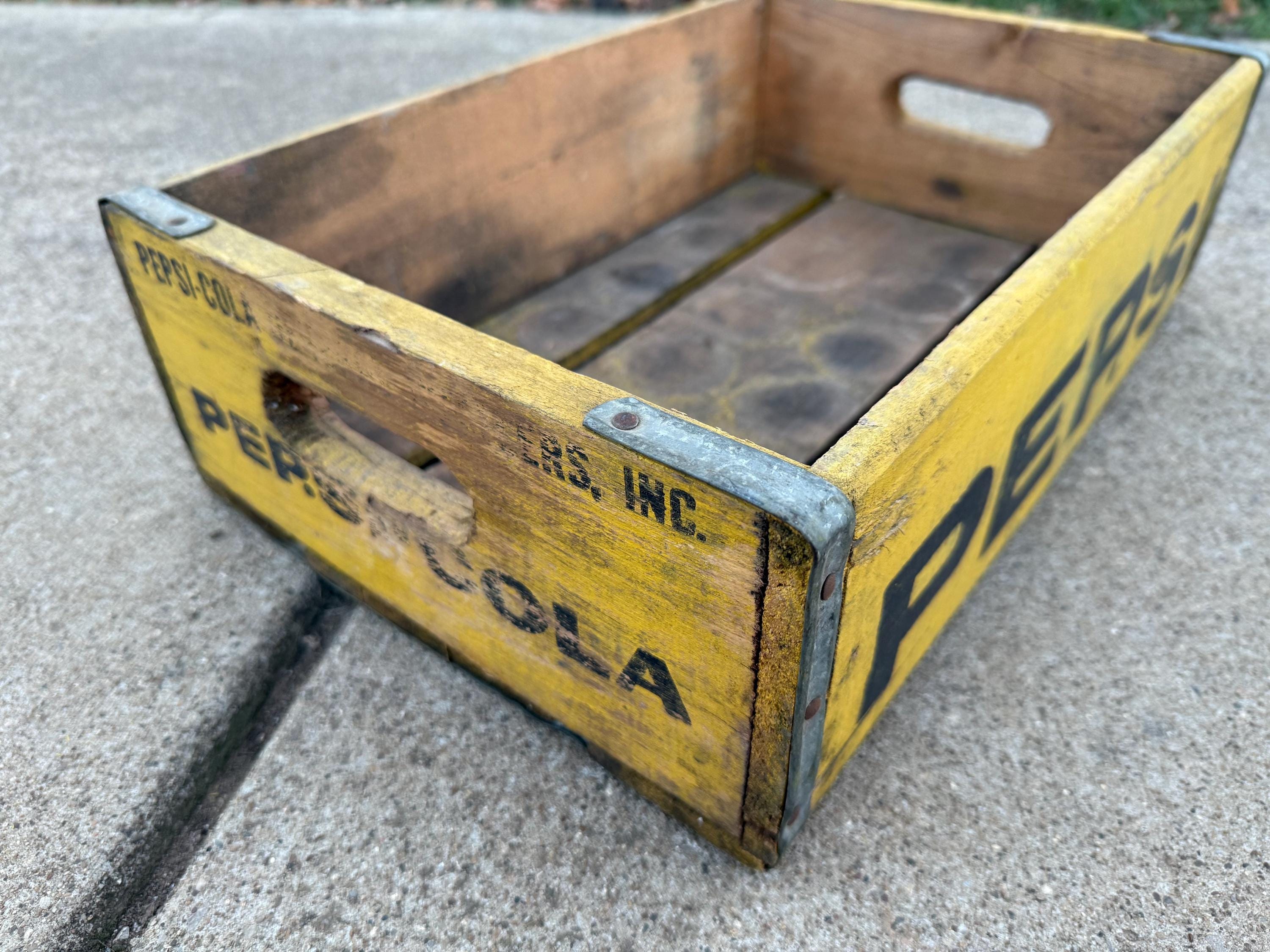 Vintage PEPSI COLA Wooden Soda Crate Case Tray Mustard Paint Color