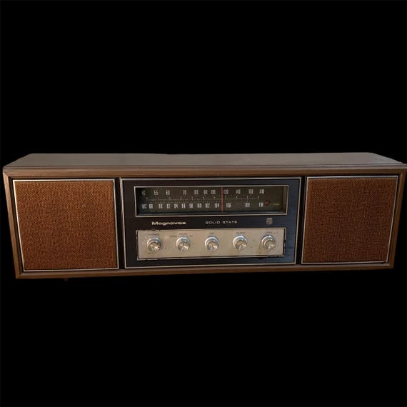 Vintage 1967 Tabletop Magnavox 1FM031 Stereo AM FM Radio - Etsy Vintage 1967 Tabletop Magnavox 1FM031 Stereo AM FM Radio - Etsy
