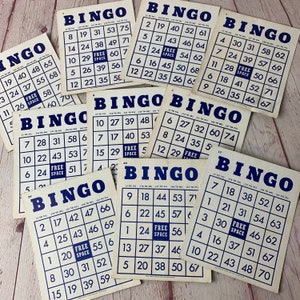 Diez cartones de bingo antiguos