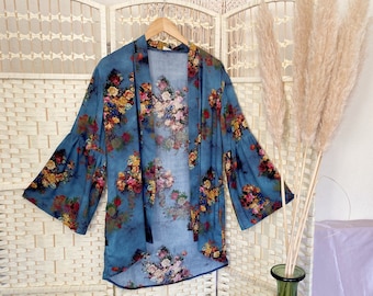 Kimono women, boho clothing, floral kimono, beach cover up top, UK 8/10