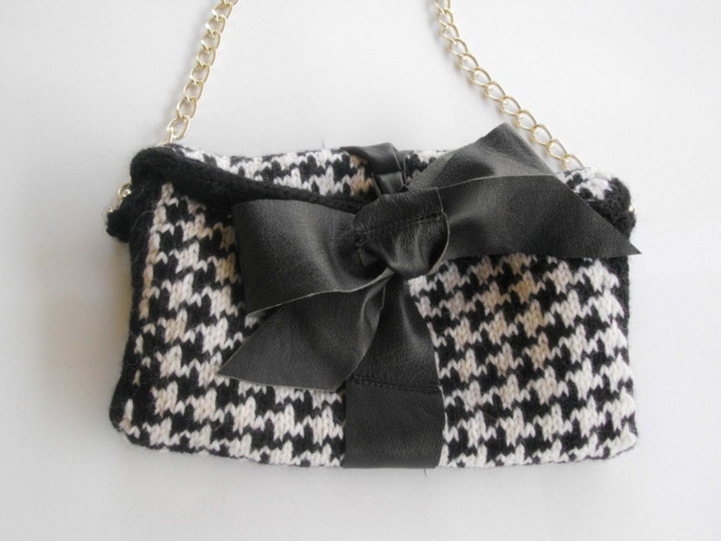 PDF pattern Black & white clutch with leather bow in goose foot pattern image 2