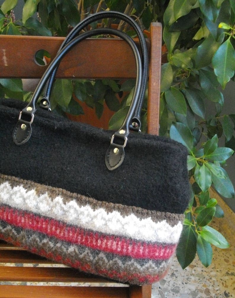 Knitted felted handbag black fair isle bordure, wool hand bag, black imitation leather handles, fair isle bordure, bag feet image 1