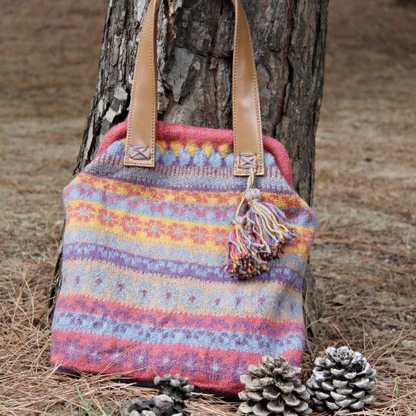 pdf pattern for Large knitted felted colorful bag in Fair Isle pattern