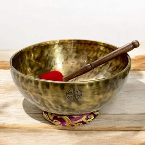 Handmade Full Moon Tibetan Singing Bowl: 7 Metal, Meditation, Chakra Healing