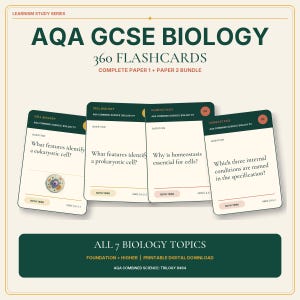 Puede incluir: Un conjunto de 360 tarjetas de estudio AQA GCSE Biology para los exámenes Paper 1 y Paper 2. Las tarjetas son de color verde oscuro y crema con texto negro, mostrando preguntas sobre células eucariotas, procariotas y homeostasis con diagramas.