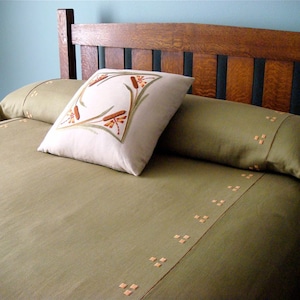 The Craftsman Bedspread Coverlet Arts & Crafts Style