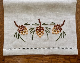 Pinecone Table Runner Embroidery Kit On Natural Linen