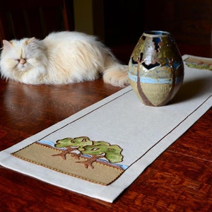 Arts & Crafts style Oak Trees Table Runner, Craftsman, Mission, Saturday Evening Girls