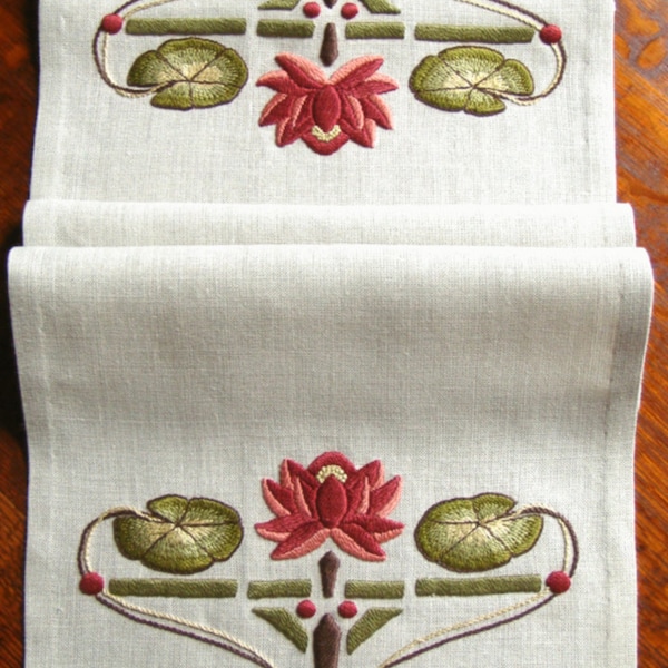 Roycroft Artisan-borduurpakket voor de Waterlily-tafelsjaal, Arts & Crafts, Craftsman, Mission
