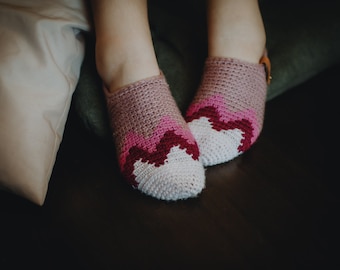 Instant PDF Download, Mountain Range Slippers, Crochet Pattern