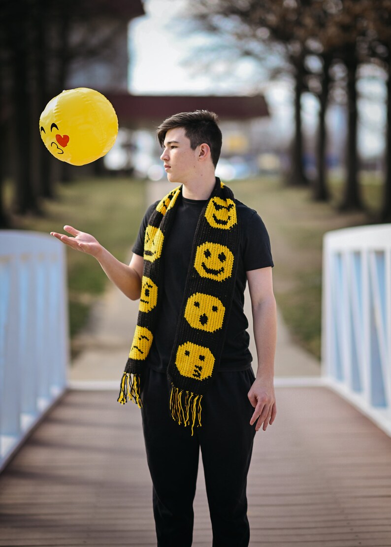 Instant Download, Emoji Scarf, Crochet PATTERN, DIY image 2