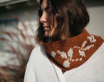 Instant Download, Falling Leaves Crochet Cowl Pattern