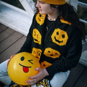 Instant Download, Emoji Scarf, Crochet PATTERN, DIY image 3