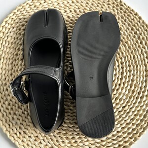 Jual Maison Margiela Tabi Mary Janes Split Toe Shoes Black Di Seller