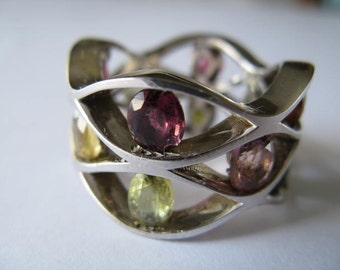 Exceptional White Gold Tourmaline Ring