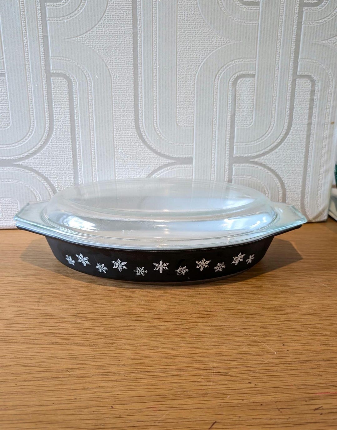 Pyrex Snowflake Pattern Casserole Pyrex Black Snowflake 1 1/2 QT Casserole Dish With Lid - Etsy