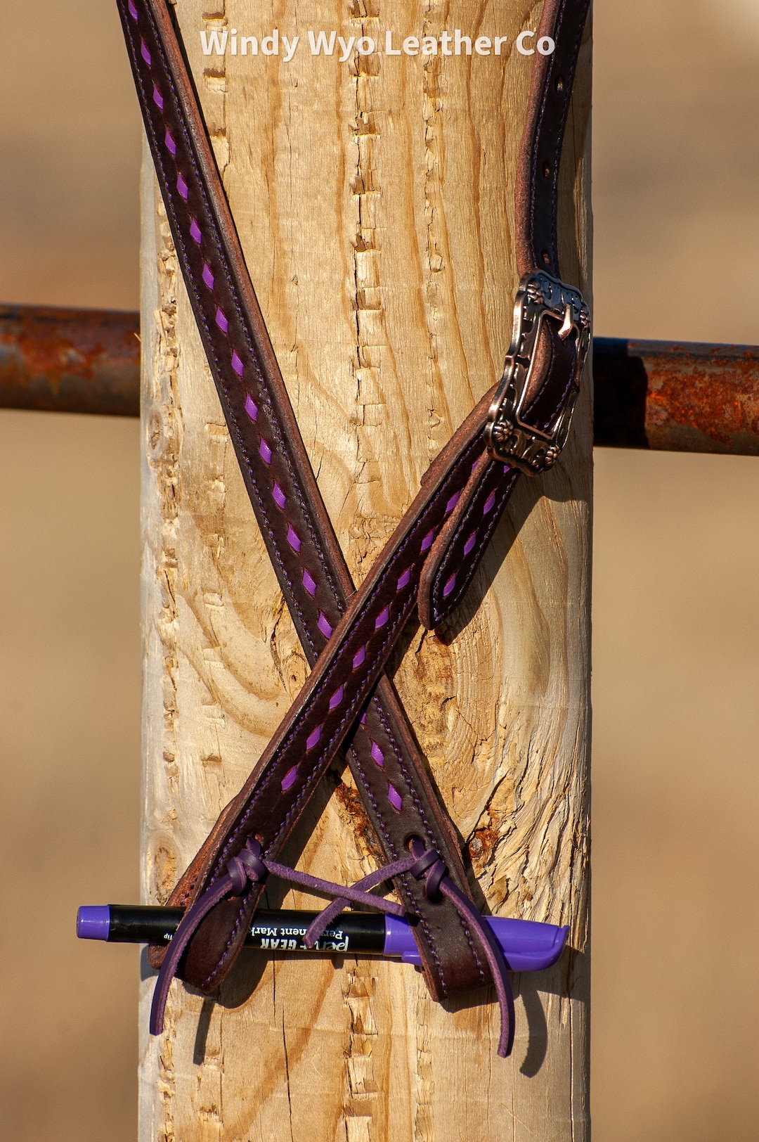 Buffalo Leather Round One Ear Headstall With Red Accents (2257RED