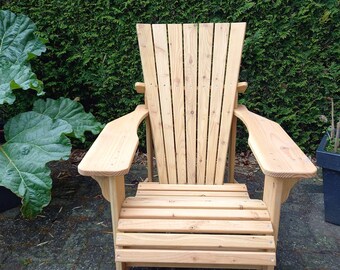 Disegni costruttivi della sedia Adirondack Dimensioni metriche (millimetri) Lingua: inglese
