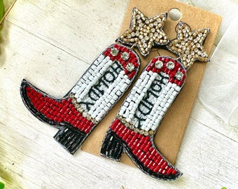 Red cowgirl boots seed bead earrings, Howdy boot earrings, western boot dangle earrings, cowgirl boots earrings