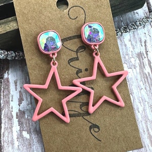 Rose pink stone STAR dangle earrings, star earrings, pink star earrings, rhinestone earrings