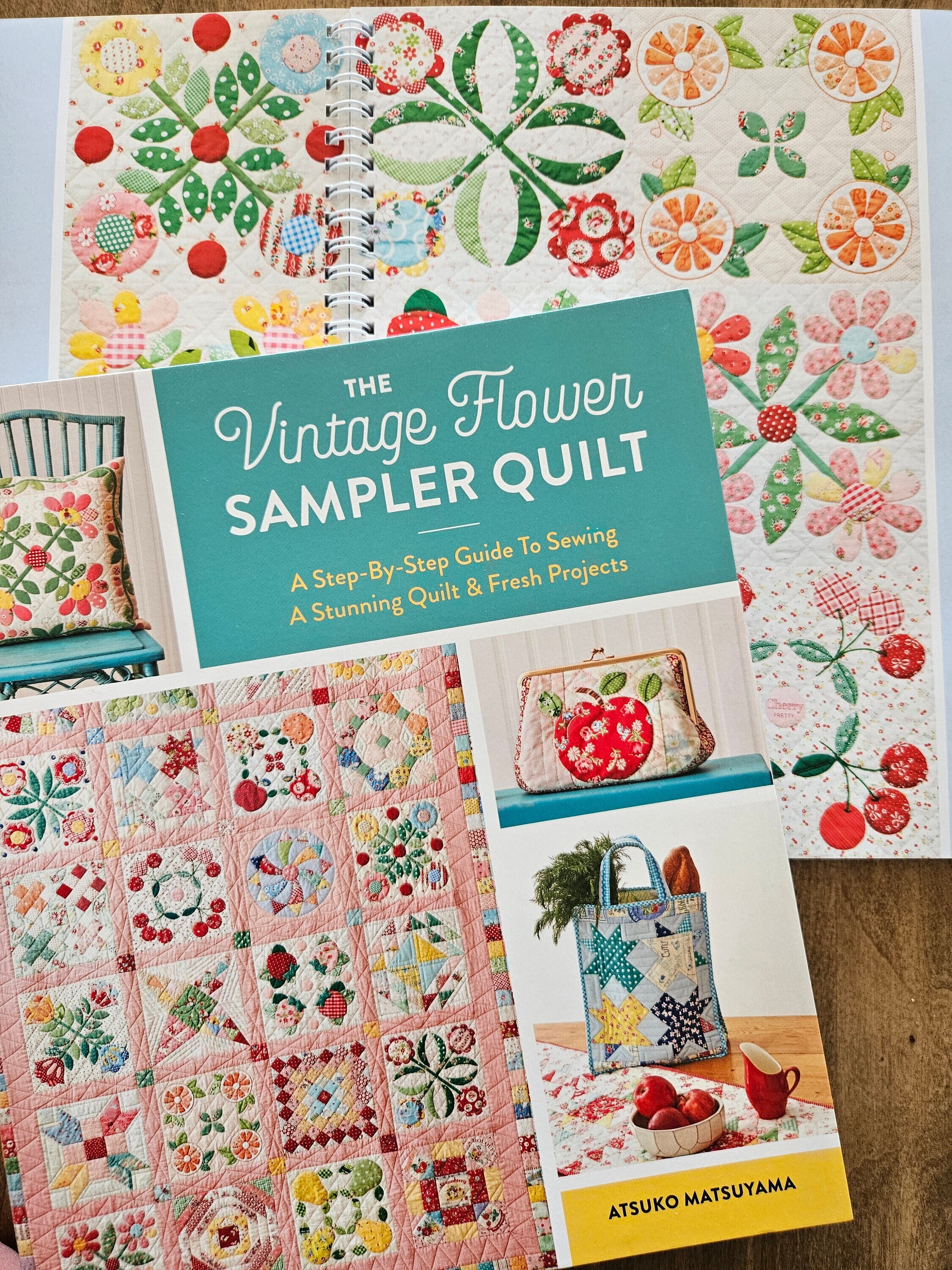 Free Ship the VINTAGE FLOWER SAMPLER Quilt Book by Atsuko