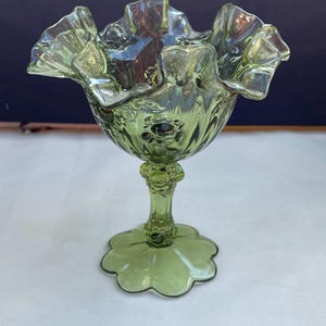 Vtg Fenton Green Ruffled Pedestal Candy Compote Dish, &quot;Cabbage Rose&quot; 6 1/2in&quot;