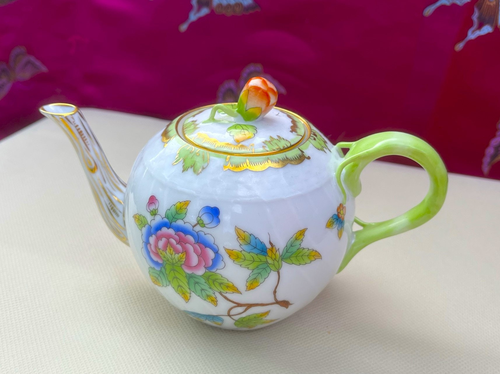 Tea Pot - Miniature - Queen Victoria on Purple Background