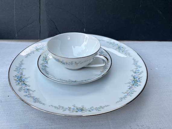 Noritake - 【美品】国産ビンテージ★ブルーローズ ★C/S 6客 Noritake - 【美品】国産ビンテージ☆ブルーローズ ☆C/S 6客の