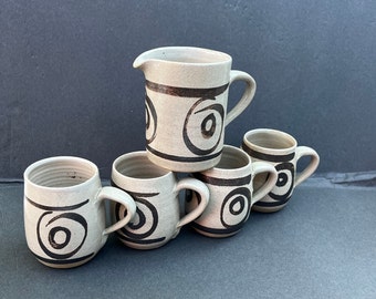 Abaty Welsh studio pottery Creamer-Cups 5 pc hand thrown stoneware Expresso -tea- coffee mugs with brown swirls