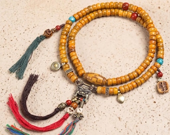Bracciale avvolgente per meditazione consapevole con 108 perline Dzi, realizzato a mano, gioiello etnico in stile boho chic, regalo perfetto per yogi e unisex per il compleanno.